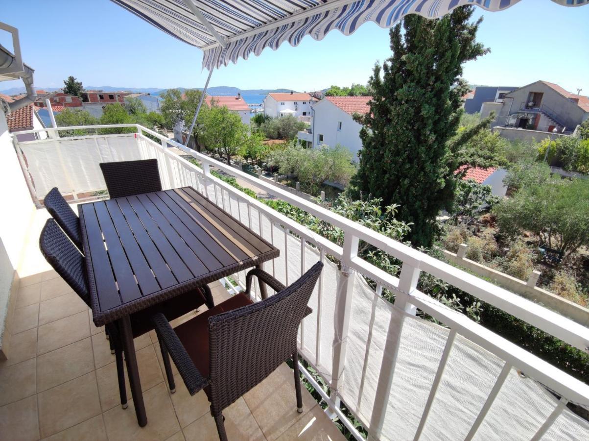 Apartments Vodice Srima Extérieur photo